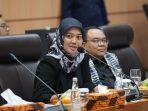 WhatsApp-Image-2026-09-09-at-09.18.55 Petugas berupaya memadamkan titik api karhutla di TNWK